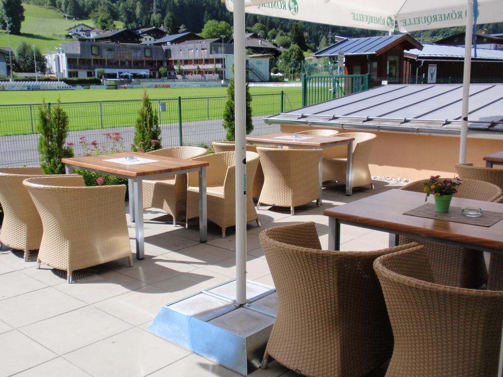 Jufa Hotel Kaprun - Summercard Included エクステリア 写真