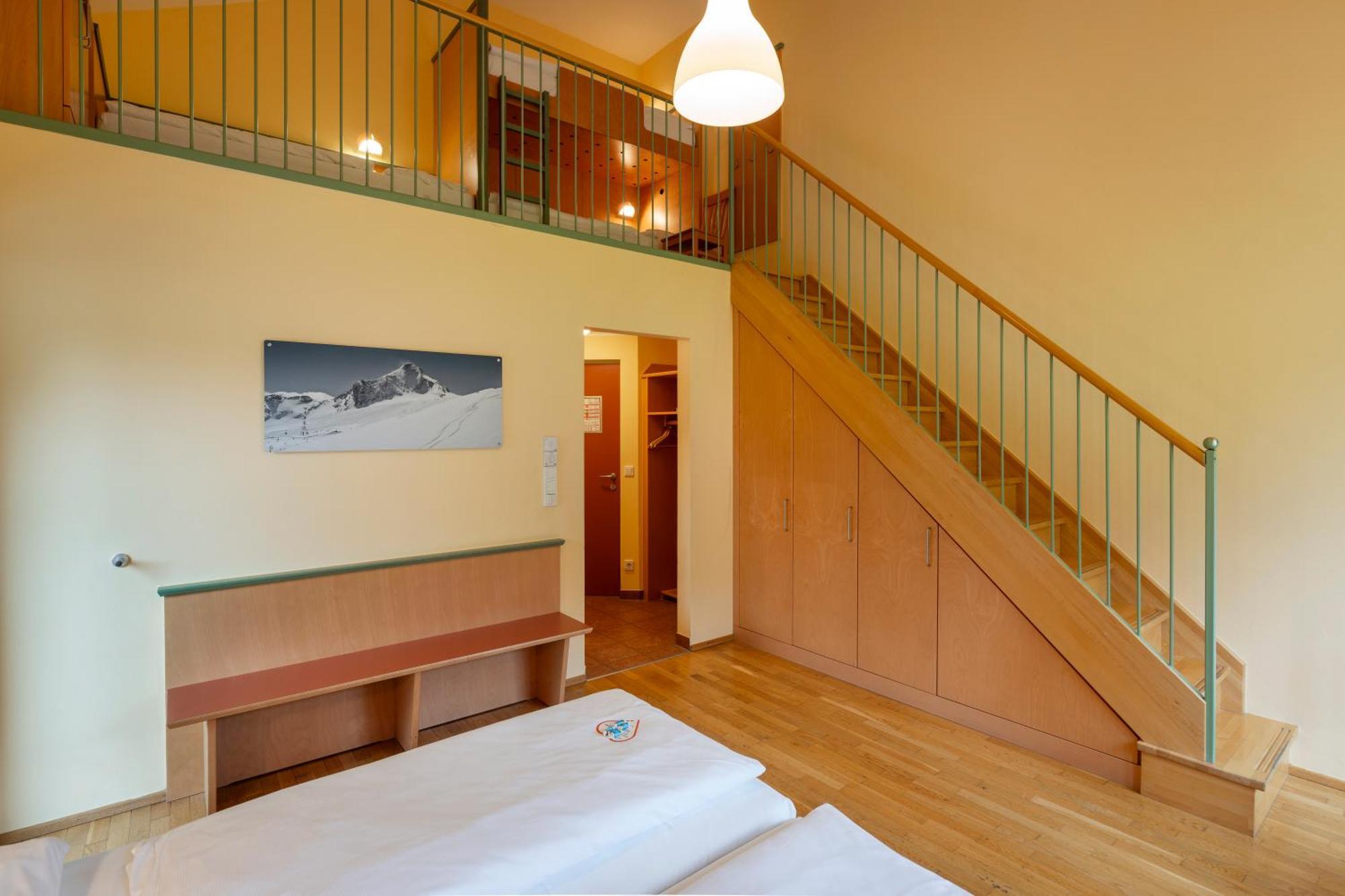 Jufa Hotel Kaprun - Summercard Included エクステリア 写真