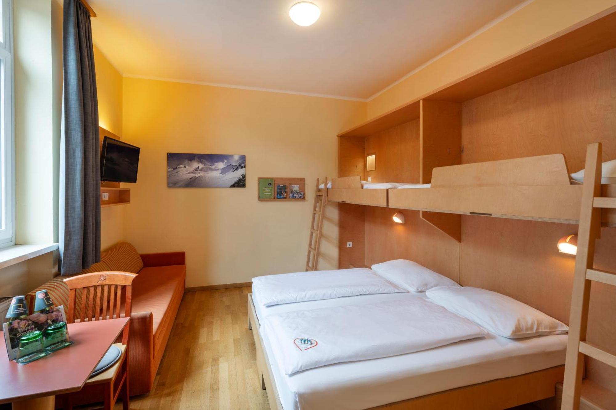 Jufa Hotel Kaprun - Summercard Included エクステリア 写真