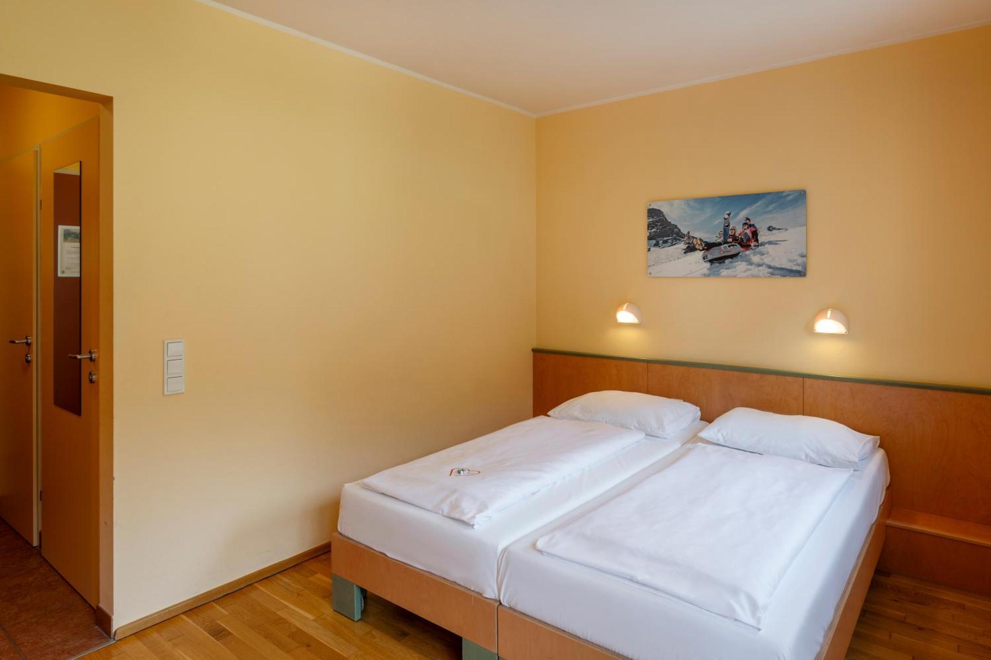 Jufa Hotel Kaprun - Summercard Included エクステリア 写真