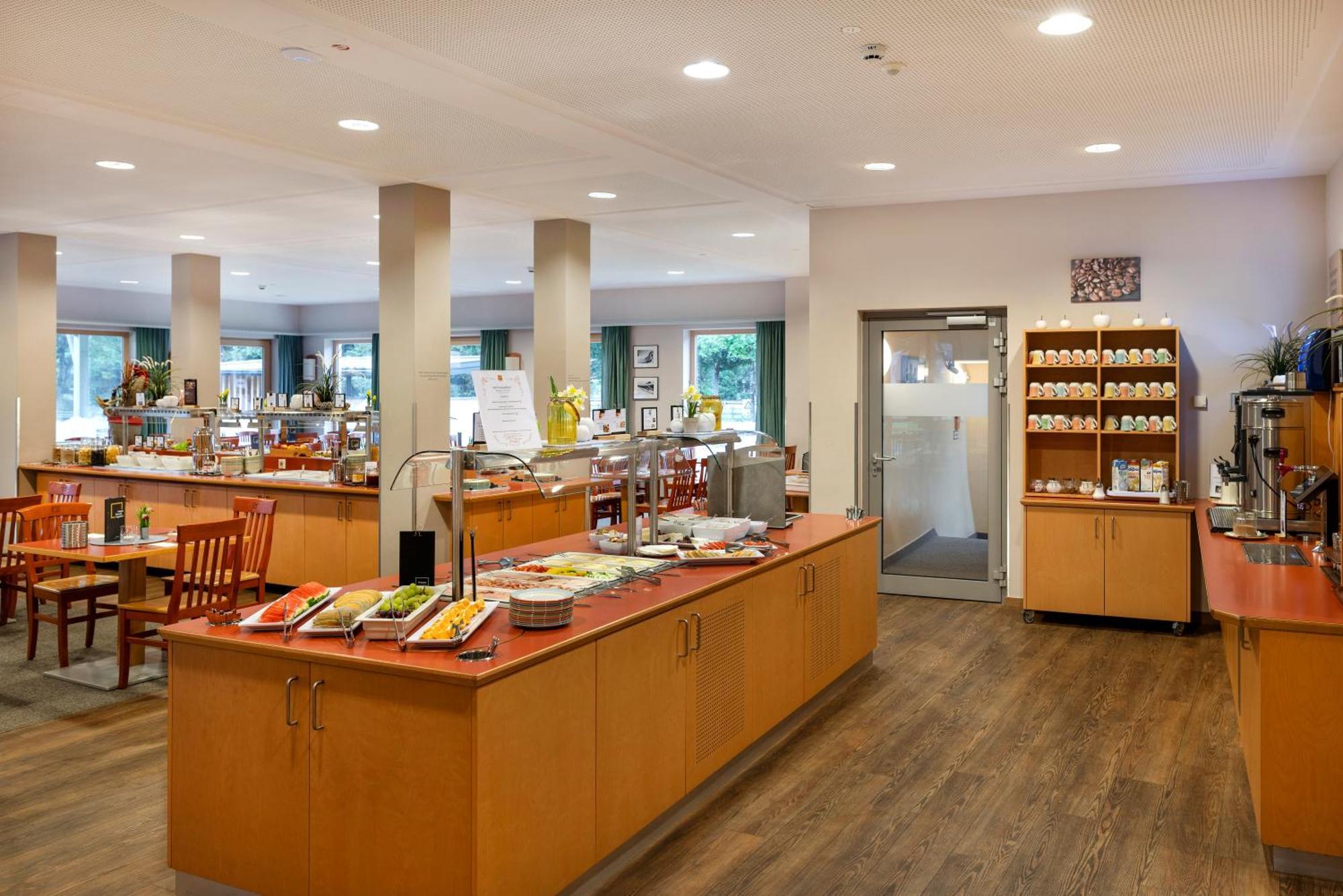 Jufa Hotel Kaprun - Summercard Included エクステリア 写真